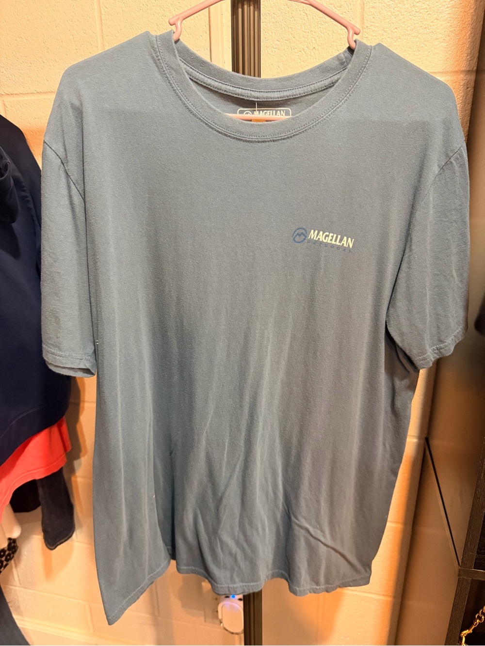 Magellan Outdoors Slate Blue Short Sleeve Crew Neck Tee